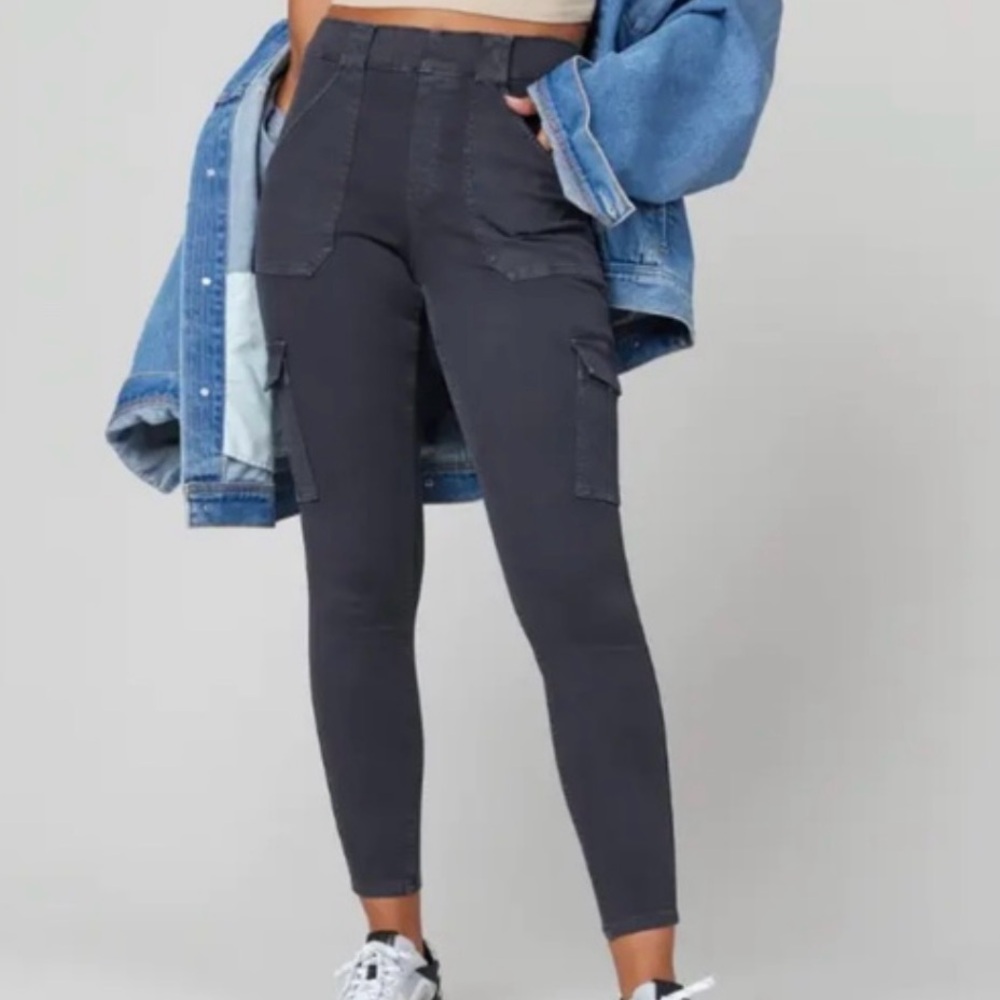 Spanx stretch twill ankle cargo pants